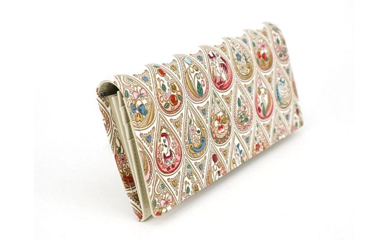 【ふるさと納税】【文庫屋大関】束入れ 花と猫＜ローズ＞【皮革工芸品】 財布 お札 お札入れ 長財布 カード 小銭 牛革 手作り 日本製 墨田区 東京都 サムネイル3