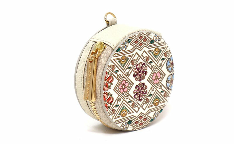 【ふるさと納税】【文庫屋大関】マカロンポーチ 花菱【皮革工芸品】 ポーチ ミニポーチ 小物入れ アクセサリー入れ イヤホン入れ 収納 保管ケース 手のひらサイズ 本革 革 皮革 工芸品 工芸 雑貨 ギフト プレゼント 日本製 東京 サムネイル3