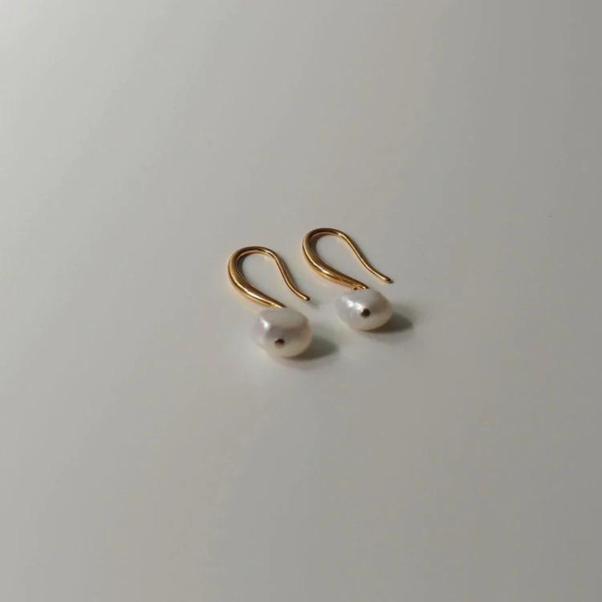 【ふるさと納税】[Cherieオリジナルピアス]pearl hook pierce サムネイル3