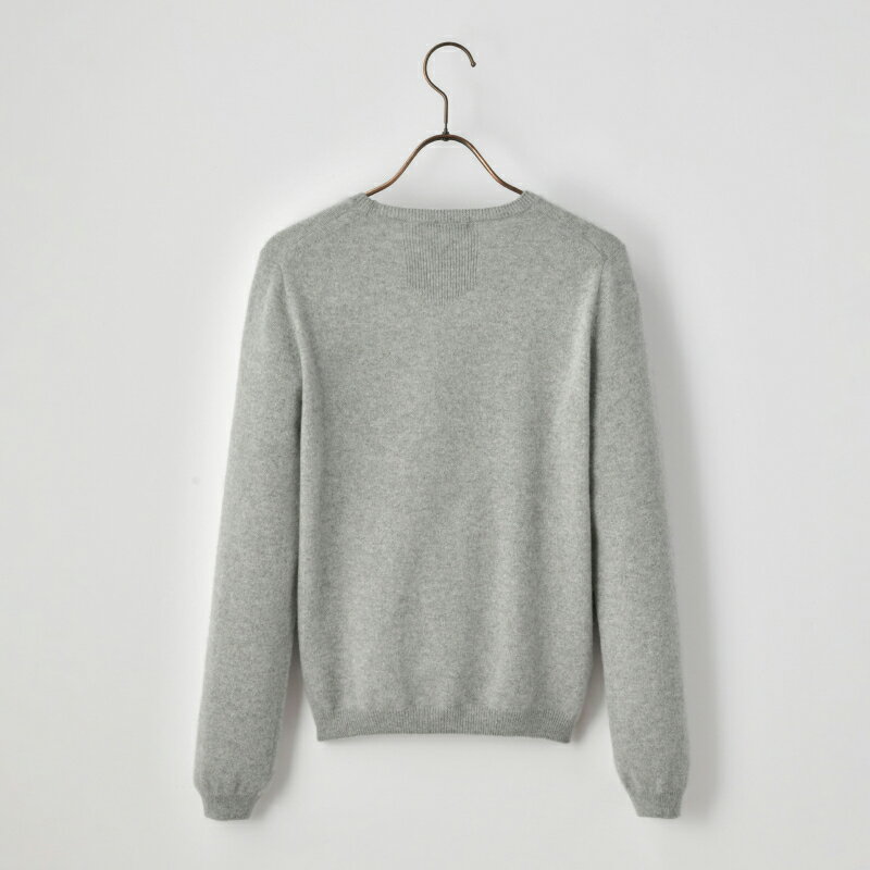 【ふるさと納税】 【サイズとカラーが選べる】ベビーカシミヤ クルーネックセーター レディース 東京都 渋谷区 カシミヤ 天然素材 セーター 服 国産 国内製造 ベビーカシミヤ 送料無料 サムネイル3