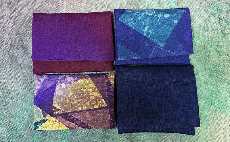 【ふるさと納税】ケース 豊島区伝統工芸 東京手描友禅 ポケットティッシュ入れ 青 ポケットティッシュ ポーチ カバー ポケットティッシュケース ポケットティッシュカバー ティッシュ入れ 和風 高級 友禅 和装小物 和風小物 工芸品 工芸 伝統工芸 東京 豊島区 サムネイル3