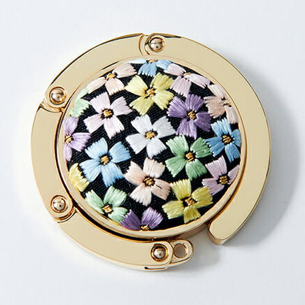 【ふるさと納税】江戸刺繍 バッグハンガー『花模様』[伝統工芸] [0251] サムネイル2