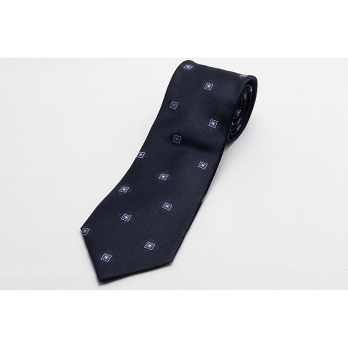 【ふるさと納税】【受注生産】匠の技術で織り上げるシルク100％のサテン小紋ネクタイ（ダークネイビー） | ネクタイ シルク サテン ネイビー 高級 ビジネス フォーマル 贈答用 送料無料 東京 八王子 サムネイル2