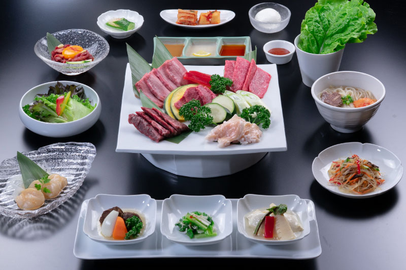 【ふるさと納税】モランボン本店　お食事券　焼肉コース「極」2名様分 サムネイル2