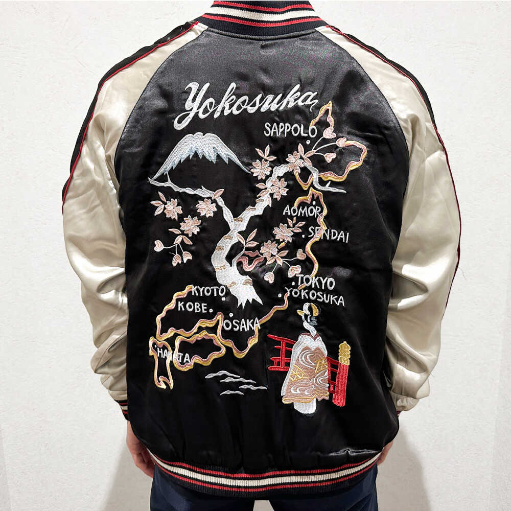 【ふるさと納税】【選べるサイズ】日本地図と舞妓柄刺繍リバーシブルスカジャン 服 ジャケット じゃけっと スカジャン すかじゃん リバーシブル おしゃれ かっこいい 桜 和柄 ヴィンテージ 刺繍 最高峰 神奈川県 横須賀市 神奈川 横須賀【有限会社 エムシーハウス】[AKAP005] サムネイル3