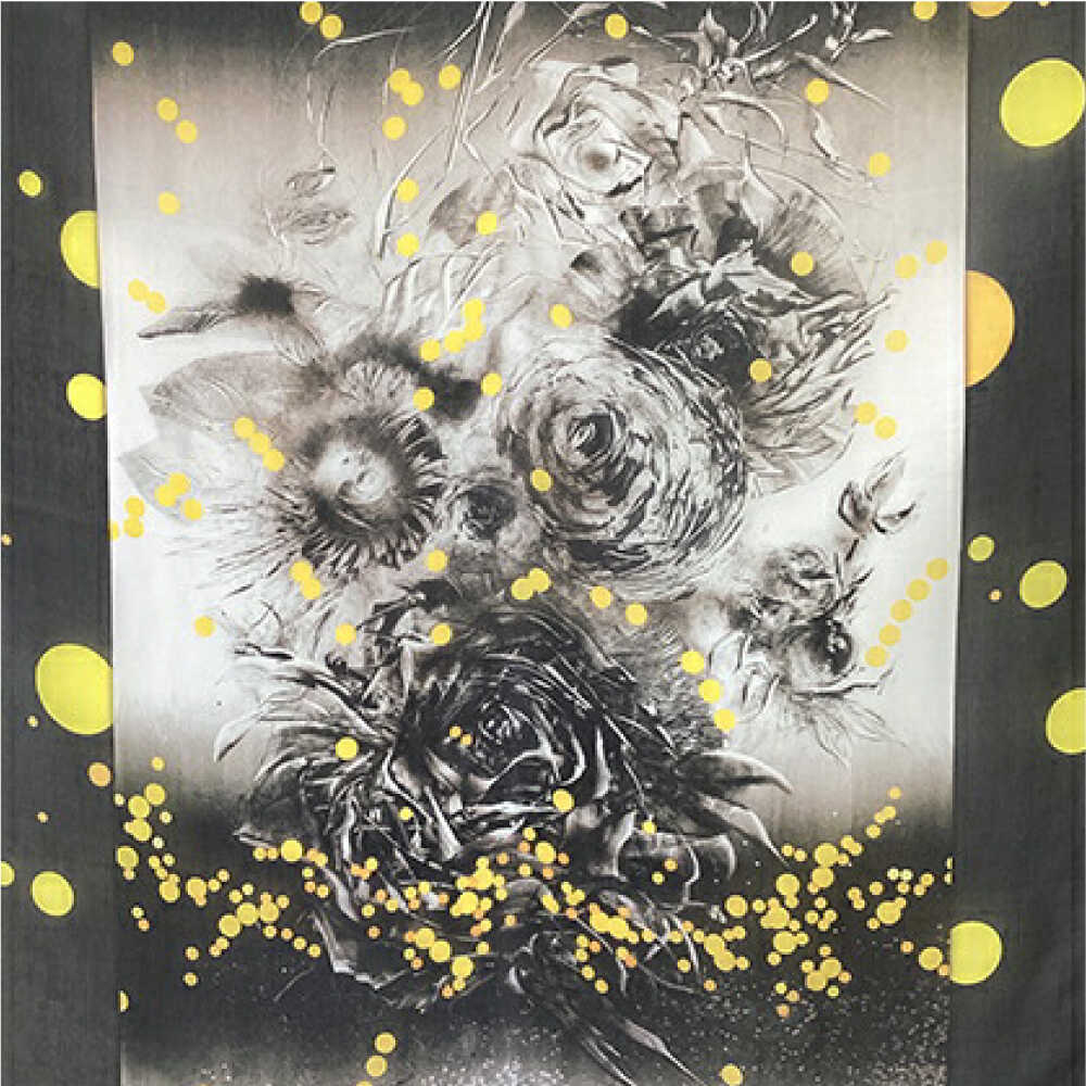 【ふるさと納税】「再生の薔薇」ストール 約107cm×約107cm【有限会社カヤマ】ストール koharu 版画家 薔薇 シルク ファッション 衣類 横須賀 神奈川 [AKAR009] サムネイル3