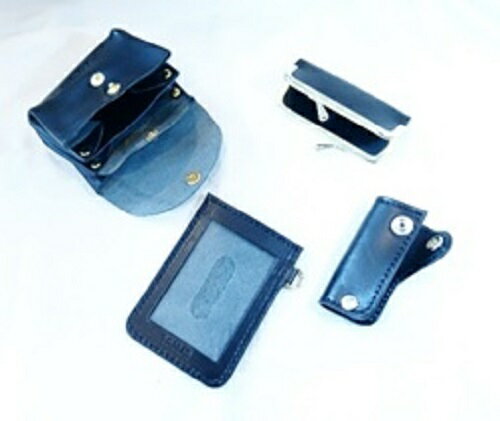 【ふるさと納税】 本革 小物 4点セット ブラック ( もこもこコインケース・印鑑ケース・スルーパスケース・ミニキーケース ) 牛革 栃木レザー 財布 サイフ さいふ saifu 手縫い ハンドメイド 革専門店 手作り SNAKER-handicraft 神奈川 湘南 藤沢 サムネイル2