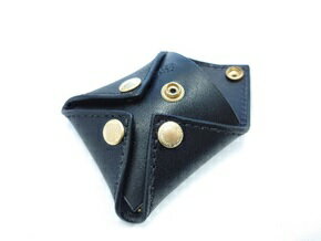【ふるさと納税】 【SNAKER-handicraft】本革栃木レザー使用 スクエア型コインケース　SNAKERオリジナルホック付　ブラック サムネイル2