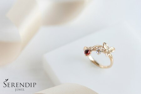 【ふるさと納税】 K10 Strawberry ガーネット トパーズ Pinky Ring レディース ジュエリー アクセサリー【1号〜9号】リング りんぐ 指輪 ピンキー イエローゴールド がーねっと シンプル おしゃれ かわいい プレゼント ギフト SERENDIPJEWEL 株式会社菜畑 神奈川 湘南 藤沢 サムネイル2