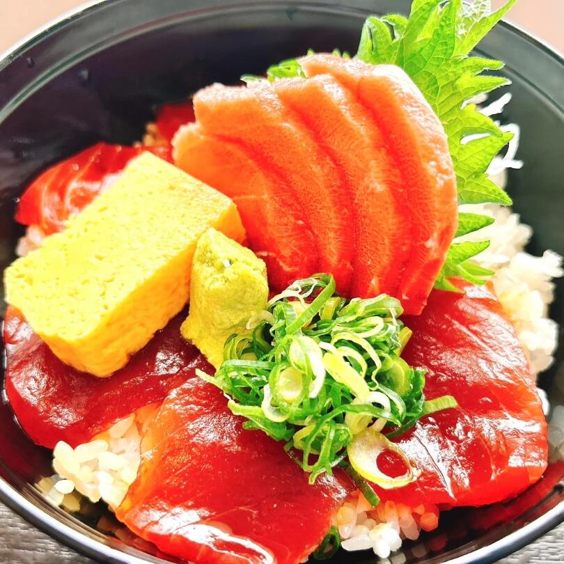 【ふるさと納税】 三崎「魚市場食堂」 三崎市場の特選海鮮丼お食事券 サムネイル2