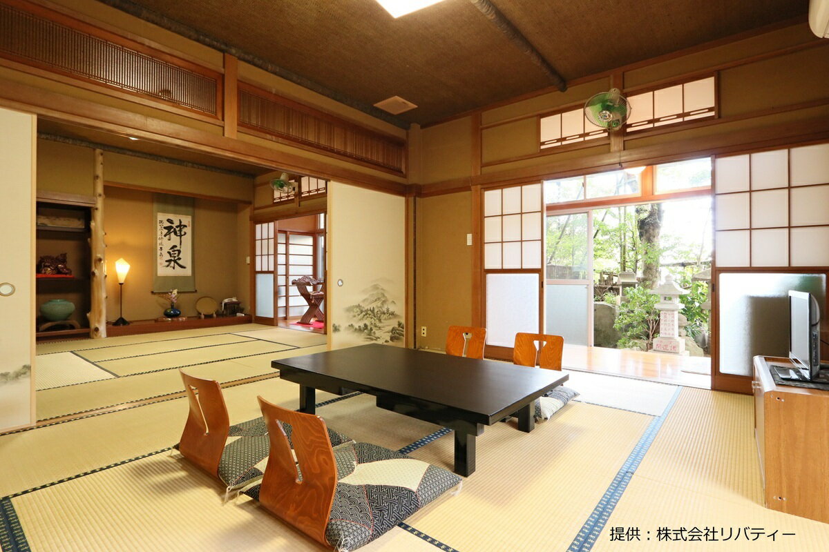 【ふるさと納税】名物お豆腐料理と大山の自然を楽しむ旅 3名様 宿泊券 旅館あさだ｜プレゼント ギフト 両親 大山詣り 老舗旅館 宿坊 貸切露天 日本遺産 大山阿夫利神社 大山寺 ケーブルカー [0113] サムネイル2