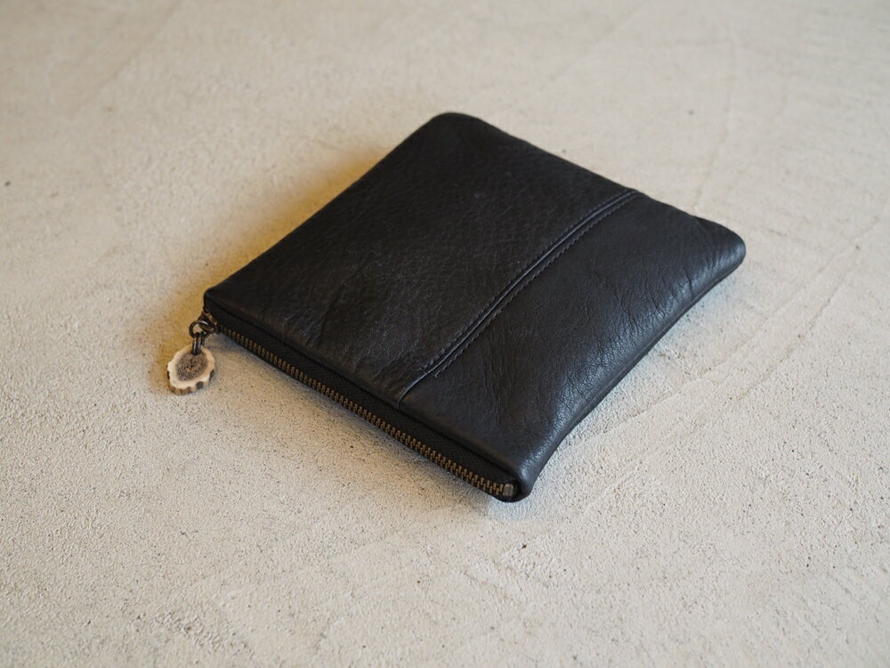 【ふるさと納税】鹿革ポーチ (シカク・大) [kaku. 角]｜革製品 革 ポーチ レザー 小物入れ 大きめ ファッション 収納 [0521] サムネイル2