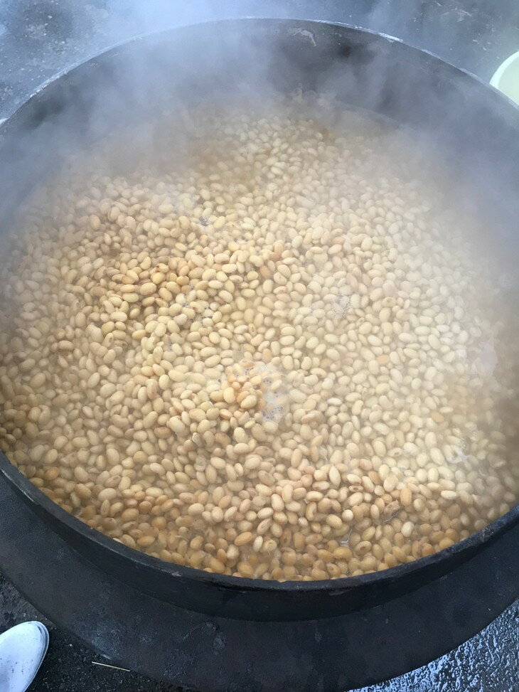 【ふるさと納税】有山農園の無添加手作り味噌720g×4パック｜味噌 特産品 発酵食品 美味しい お味噌汁 出汁 無添加 手作り 人気 身体に優しい神奈川県 座間市 ※離島への配送不可 サムネイル3