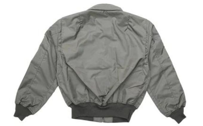 【ふるさと納税】米海軍グッズ CWU-36/P 【トップガン マーベリック仕様】 ファッション 服 カスタマイズ フライトジャケット 固め シャリ感 光沢 本格的 ワッペン サムネイル3