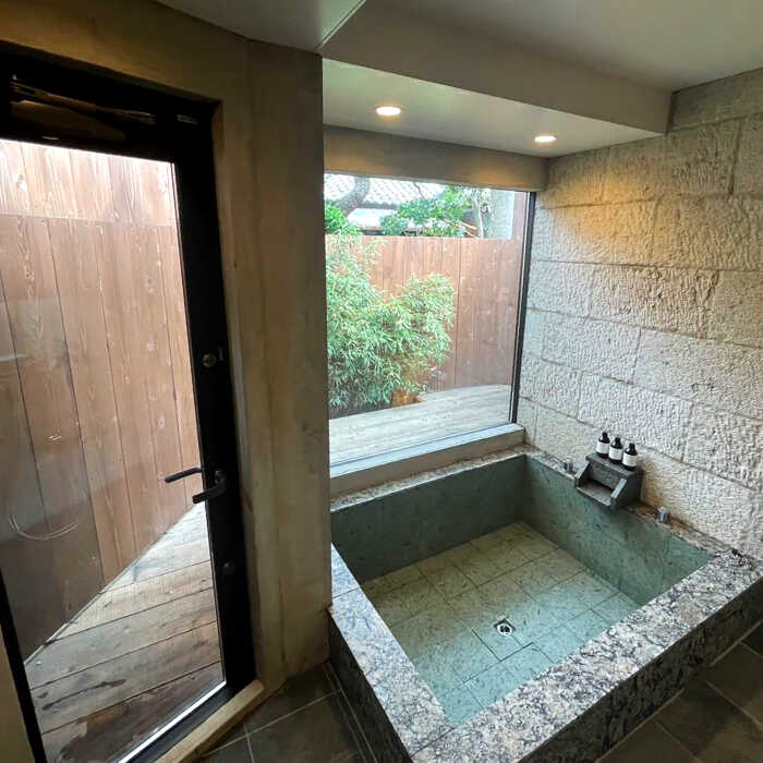 【ふるさと納税】港の灯り 宿泊チケット ／ 旅行 宿泊券 神奈川県 高額【あったかい(株)】[ASBO001] - 画像3