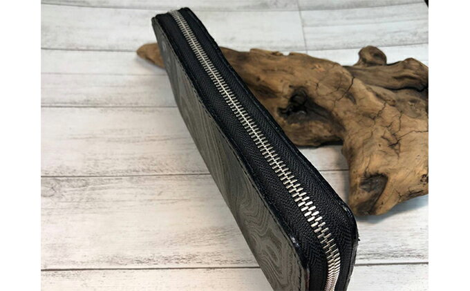 【ふるさと納税】木目調の漉き模様革フルラウンドファスナー財布（黒） ファッション小物 長財布 牛 革製品 サムネイル3