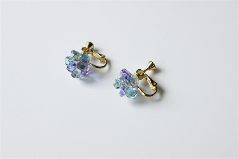 【ふるさと納税】《コラージュ》イヤリング（アクアブルー×パープル）【 神奈川県 大磯町 レディースジュエリー ファッション小物 誕生日 お祝い ギフト 贈り物 ファッション 】 サムネイル2