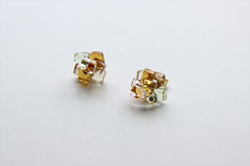 【ふるさと納税】《コラージュ》ピアス（イエロー×グリーンティント）【 神奈川県 大磯町 レディースジュエリー ファッション小物 誕生日 お祝い ギフト 贈り物 ファッション 】 サムネイル2