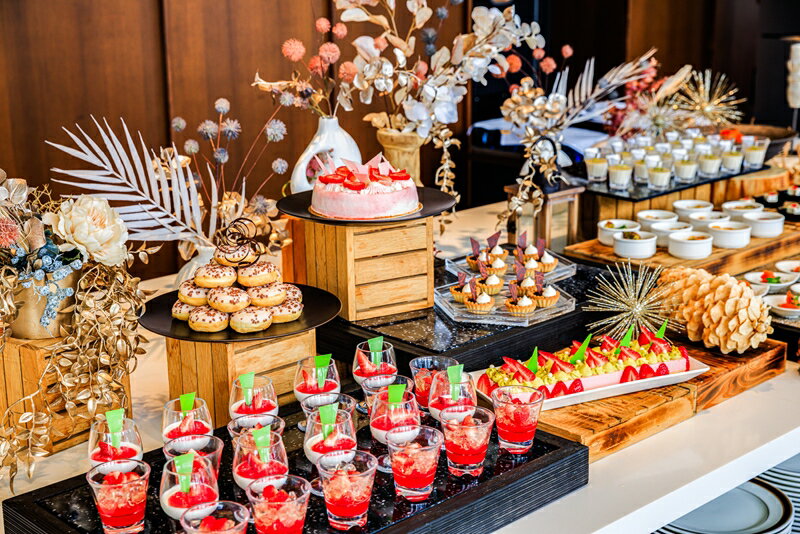 【ふるさと納税】大磯プリンスホテル　S.DINING「季節のセミブッフェ」ペアランチ券【 ホテル・宿泊施設 食事券 旅行 神奈川県 大磯町 ダイニングギフト券 ホテル特典券 食事券プレゼント スパ棟 ランチ券 ペア招待券 ホテル内サービス 】 - 画像2