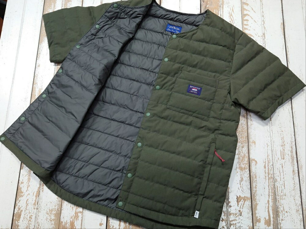 【ふるさと納税】数量限定 Blue Snow White マルニ オリジナル 難燃ダウン Tシャツ オリーブ 無地 M L XL XXL XXXL メンズ レディース アウトドア ダウン トップス アウター 軽量 雪国 難燃 薪ストーブ キャンプ シーズンレス 秋 冬 雪 防寒 日本製 新潟県 妙高市 サムネイル3