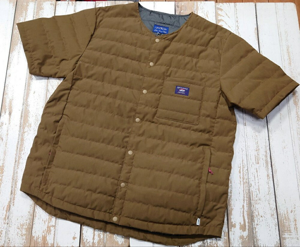 【ふるさと納税】数量限定 Blue Snow White マルニ オリジナル 難燃ダウン Tシャツ コヨーテ 無地 M L XL XXL XXXL メンズ レディース アウトドア ダウン トップス アウター 軽量 雪国 難燃 薪ストーブ キャンプ シーズンレス 秋 冬 雪 防寒 日本製 新潟県 妙高市 サムネイル2