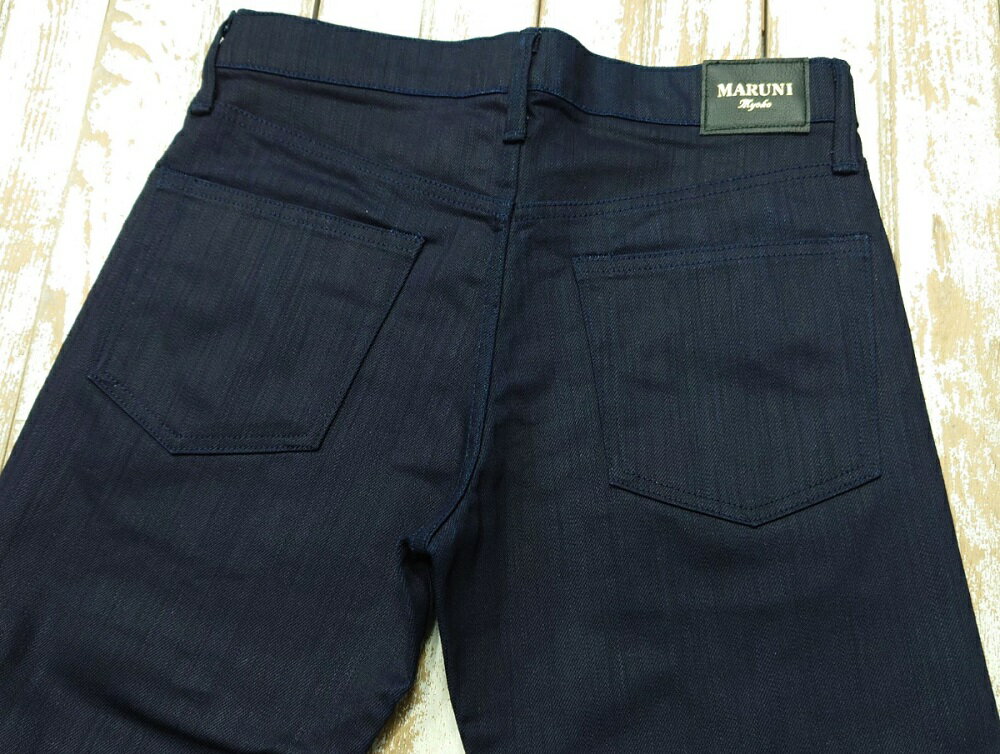 【ふるさと納税】数量限定 BLUE SNOW WHITE BSW-292BKID ストレッチ ブルージーンズ W28〜W40 パンツ デニム 伸縮 メンズ レディース ユニセックス カジュアル ジャケットスタイル 上質 穿きやすい シーズンレス 日本製 新潟県 妙高市 サムネイル3