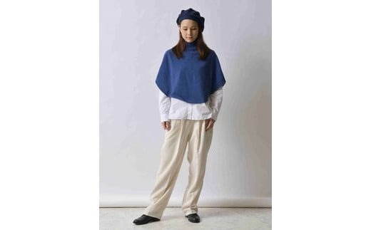 ポンチョケープ maru ウール100％ 手洗いできる【 選べる カラー 】 | ポンチョ ケープ ニット 無地 シンプル カジュアル 可愛い 大人 レディース 新潟県 五泉市 有限会社サイフク