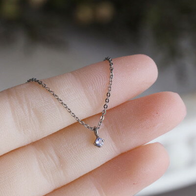 【ふるさと納税】純チタンタンザナイトの一粒石ペンダント 誕生石 ネックレス 変色しにくい ギフト 新潟県 弥彦村【配送不可地域：沖縄県】【1289017】 サムネイル3