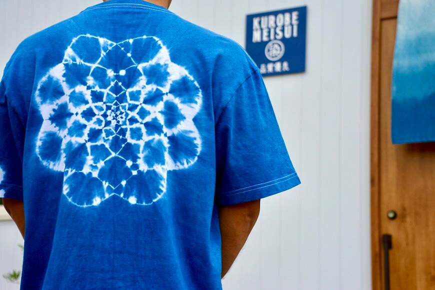 【ふるさと納税】Tシャツ ASCENSION 藍染め タイダイ TシャツF 1枚 ファッション 服 男性 メンズ 女性 レディース 　お届け：※寄附申込がお盆・連休前後の場合や寄附申込が集中した場合は、お届けまでお待たせすることがございます。 サムネイル3