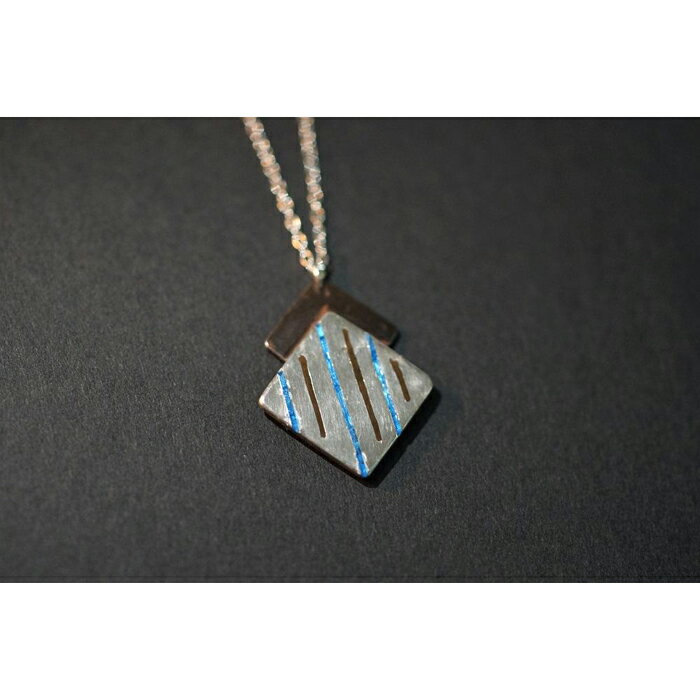 【加賀象嵌】ネックレス「スクエア」 | 石川県 金沢市 金沢 土産 ご当地 ふるさと 納税 支援 伝統 工芸 象嵌 工芸品 伝統工芸 伝統工芸品 特産品 名産品 金沢工芸品 伝統的工芸品 おすすめ ご当地おみやげ 石川県金沢市 お取り寄せ お土産 ファッション