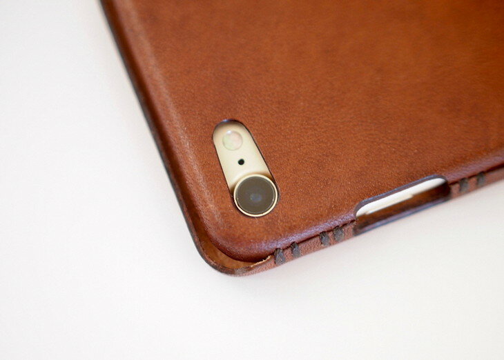 【ふるさと納税】【能登半島地震復興支援】iPhoneケース　本革　ハンドメイド　SE（第二世代） 革 日本製 レザー 手作り | おしゃれ かわいい メンズ レディース プレゼント 石川県 七尾市 能登 サムネイル2