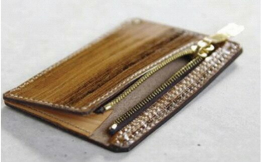 【ふるさと納税】 ジッパー小銭入れ / 「 LEATHERS by Kei Arabuna 」 小銭入れ 手作り デザイン 革 小物 工芸品 伝統 工芸 お中元 お歳暮 ギフト 小松市 石川県 101001【KEI ARABUNA ART STUDIO】 サムネイル2