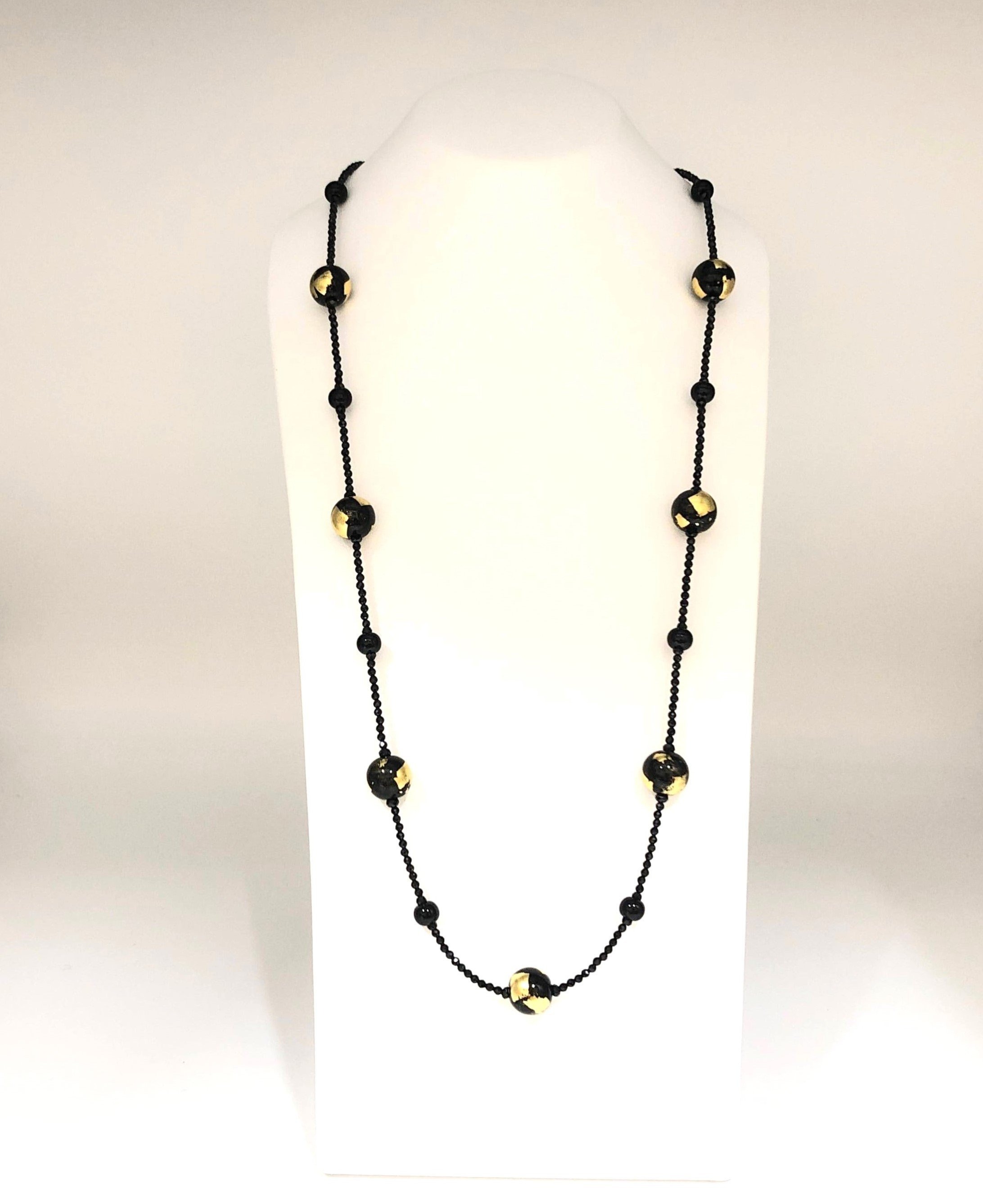 【ふるさと納税】輪島うるし塗 HAKU ネックレス (選べる 黒金箔 白金箔）アクセサリー フォーマル レディース 金箔 輪島 漆塗り 漆 天然漆 天然石 金沢箔 石川県 輪島市 サムネイル2