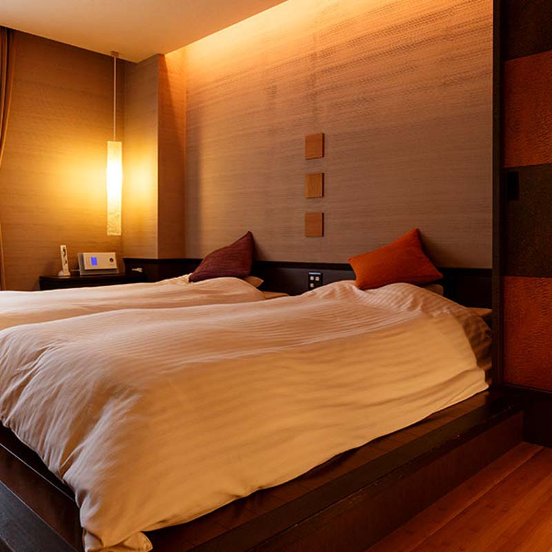 【ふるさと納税】【瑠璃光】デラックス客室「風の棟」和洋室（1泊2食付ペア宿泊券・平日限定）F6P-0574 - 画像3