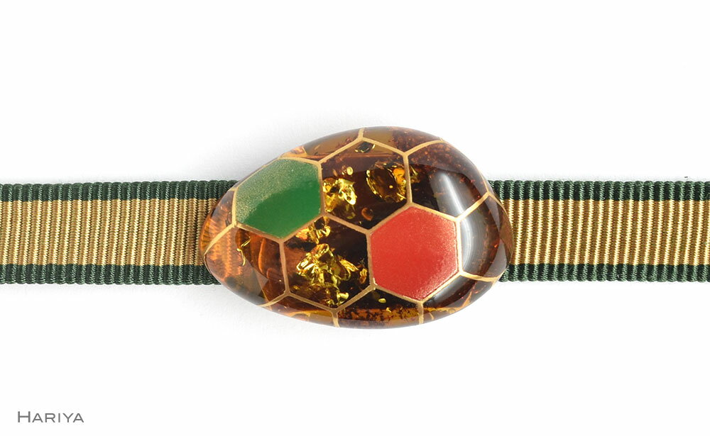 【ふるさと納税】亀甲蒔絵 琥珀帯留 亀の甲羅 亀甲 琥珀 漆塗り 漆 蒔絵 帯留 帯留め アクセサリー 和装 着物 和服 ギフト 伝統工芸 工芸品 国産 うるしアート能登半島地震復興支援 F6P-0767 サムネイル2