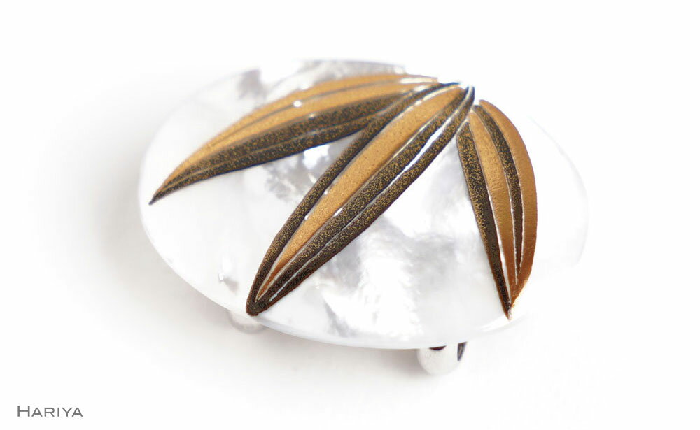 【ふるさと納税】竹蒔絵 白蝶貝帯留め 竹 植物 白蝶貝 漆塗り 漆 蒔絵 帯留 帯留め アクセサリー 和装 着物 和服 ギフト 伝統工芸 工芸品 国産 うるしアート能登半島地震復興支援 F6P-1224 サムネイル2