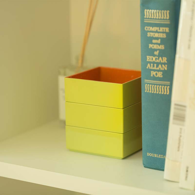 【ふるさと納税】iroikoi いろいこい 3.0 9cm角 三段重 鶴仙渓 収納 小物 ケース 器 お重 小物入れ アクセサリーケース 贈り物 ギフト 雑貨 ABS樹脂 F6P-1324 サムネイル3