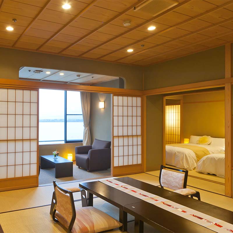 【ふるさと納税】湖畔の宿森本 平日ペア宿泊券 閑雲棟和モダン 1泊2食付 平日 ペア 2名 宿泊券 食事付き 懐石料理 宿泊 温泉旅館 ホテル 旅行 レジャー能登半島地震復興支援 能登半島地震復興支援 F6P-1632 - 画像3