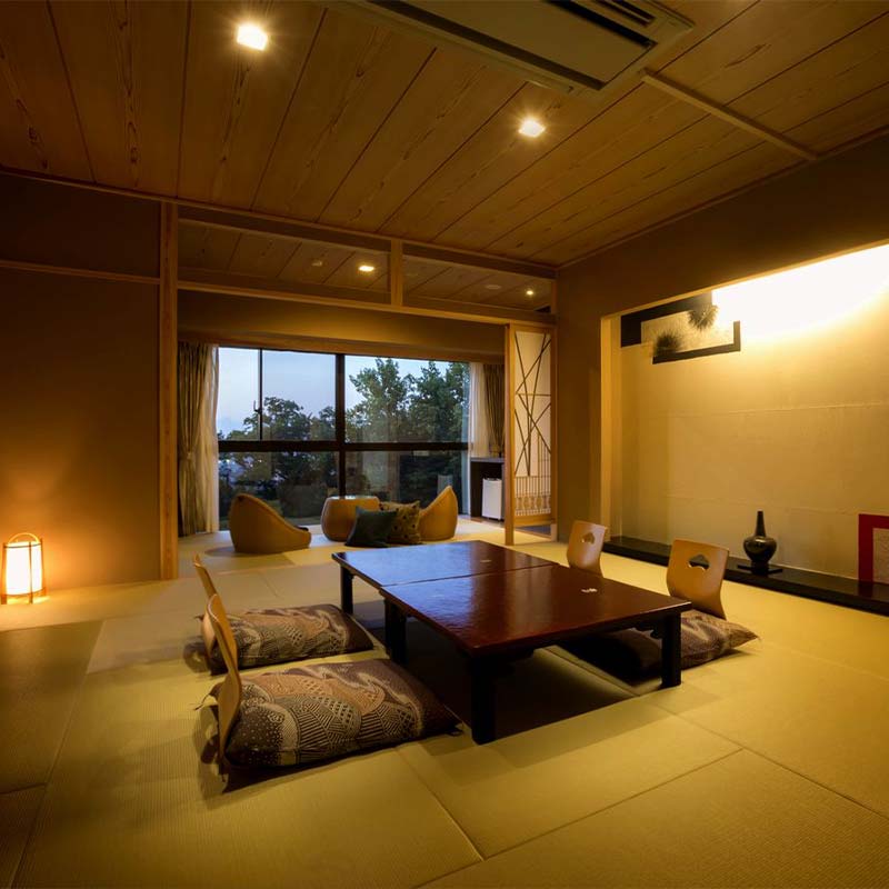 【ふるさと納税】平日限定 みどりの宿 萬松閣 モダン和室 禁煙室 五彩の間 1泊2食付 ペア宿泊券 平日 ペア 2名 宿泊券 食事付き 宿泊 宿 旅館 ホテル 旅行 レジャー 観光 能登半島地震復興支援 F6P-1656 - 画像3