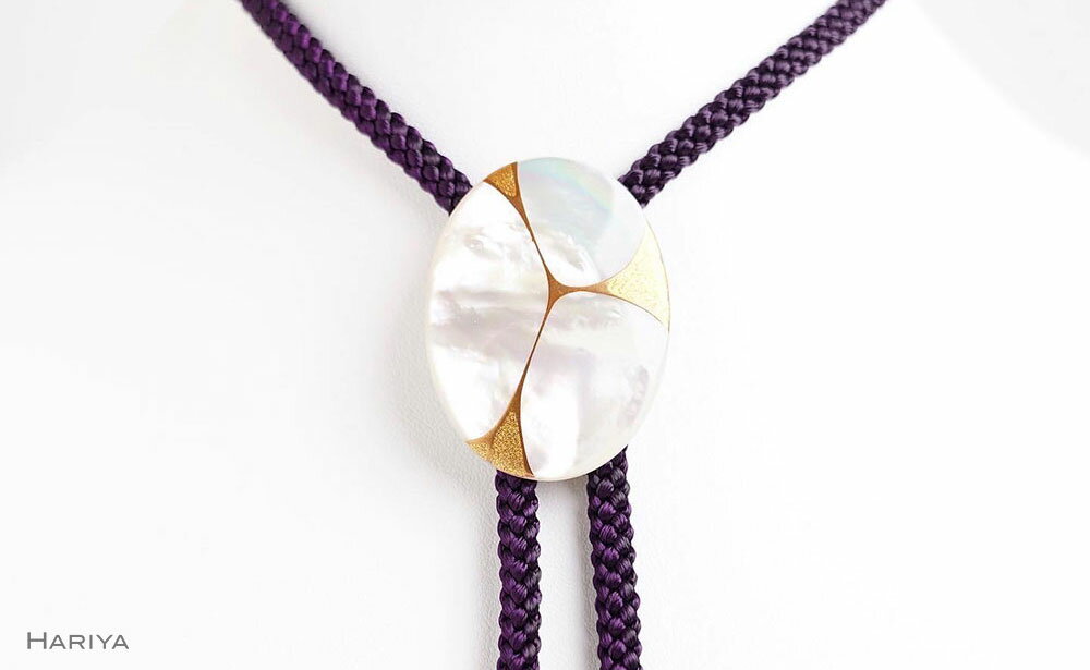 【ふるさと納税】Filo蒔絵 白蝶貝ループタイ 糸 Filo 漆塗り 漆 蒔絵 白蝶貝 うるしアート ループタイ アクセサリー ギフト 伝統工芸 工芸品 国産 能登半島地震復興支援 F6P-1761 サムネイル3