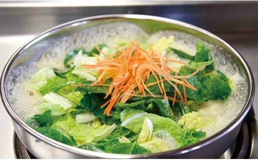 【ふるさと納税】とり野菜みそ キャップ付き 500g × 5袋 ｜ 大容量 スパウトパック とり野菜みそ 1箱 鍋 味噌 鍋の素 鍋スープ 手軽 簡単調理 お味噌 おみそ みそ とり野菜 時短料理 時短ごはん 鍋セット 味噌味 ご当地 調味料 サムネイル3