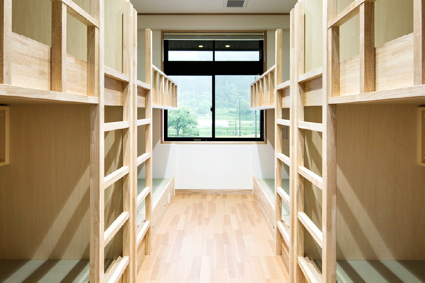 【ふるさと納税】 宿泊券 河愛の里キンシューレ 施設利用券 9,000円分 [津幡町役場 石川県 津幡町 28am0006] 利用券 古民家 宿 観光 - 画像2