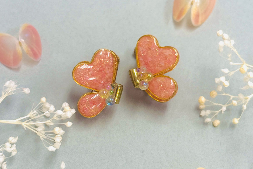 【ふるさと納税】 さくら貝 Kakera シリーズ パピヨン ピアス イヤリング [Salon nico 石川県 志賀町 BU4009] 桜貝 サージカルステンレス 金属アレルギー サムネイル3