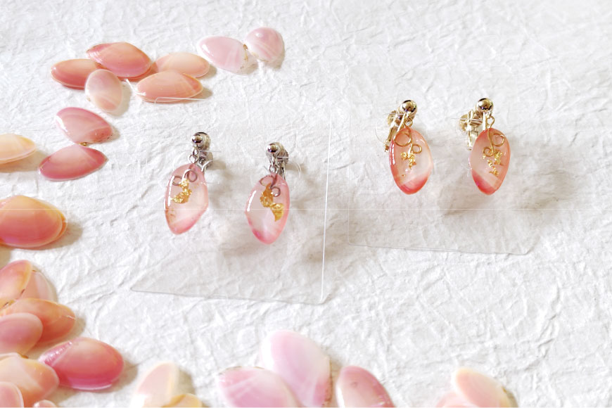 【ふるさと納税】 アクセサリー 石川能登 さくら貝 選べる種類 ピアス or イヤリング 金具の色 1個 [さくら貝小貝くらふと華 石川県 志賀町 sk17jkh10009] ピンク系 おしゃれ レディース アクセ 樹脂 サムネイル2