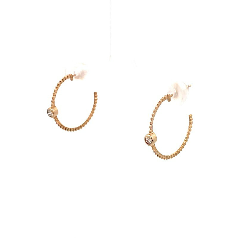【ふるさと納税】＜ 甲府ジュエリー ＞ ピアス ジュエリー レディース アクセサリー ダイヤモンド 計0.1ct 一粒ダイヤ K10 イエローゴールド フープ ポスト式 シンプル ベーシック ギフト プレゼント ジュエリーケース付 保証書付 k001-785 サムネイル3