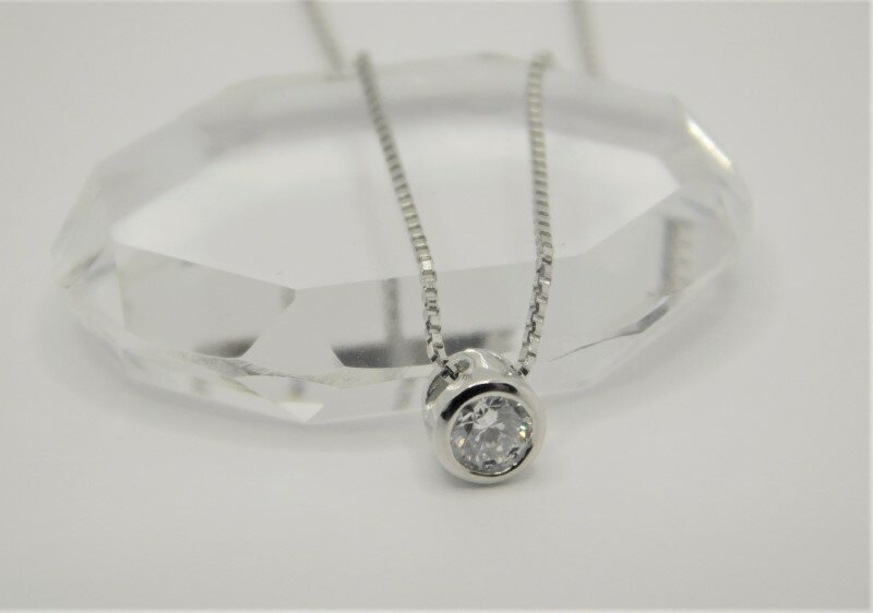 【ふるさと納税】＜ 甲府ジュエリー ＞ ネックレス ペンダント レディース プラチナ ジュエリー アクセサリー ダイヤモンド 0.1ct ギフト プレゼント 鑑定書付 保証書付 k001-239 サムネイル2