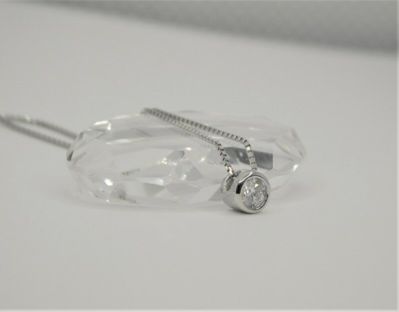 【ふるさと納税】＜ 甲府ジュエリー ＞ ネックレス ペンダント レディース プラチナ ジュエリー アクセサリー ダイヤモンド 0.1ct ギフト プレゼント 鑑定書付 保証書付 k001-239 サムネイル3