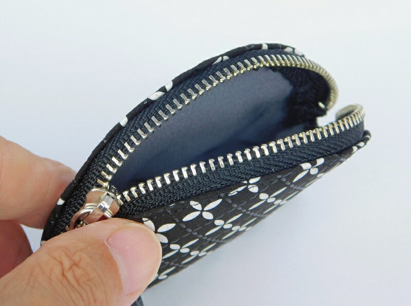 【ふるさと納税】 小銭入れ 印伝 メンズ 鹿革 甲州印伝 そよか 革 工芸品 黒 白 漆 k001-376 サムネイル3