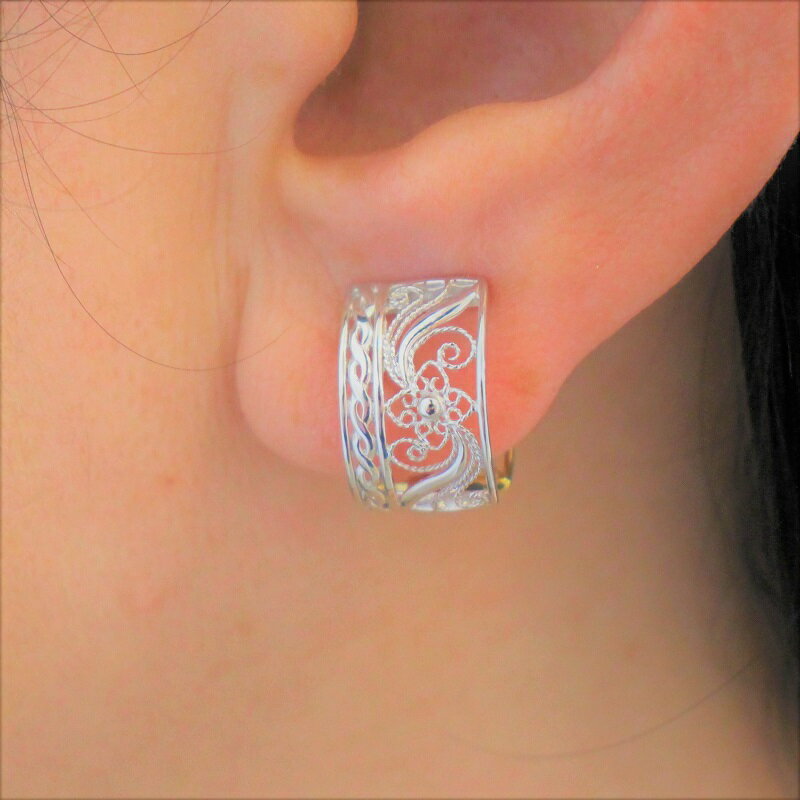 【ふるさと納税】＜ 甲府ジュエリー ＞ イヤリング ピアリング ピアス見え レディース ジュエリー アクセサリー シルバー リバーシブル 金 銀 フープ ギフト プレゼント 誕生日 贈り物 ラッピング ケース付 保証書付 k001-451 サムネイル3