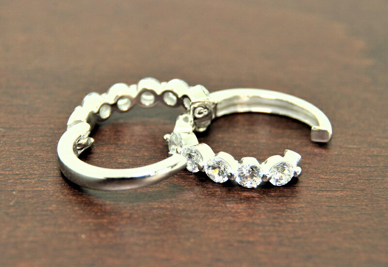 【ふるさと納税】＜ 甲府ジュエリー ＞ イヤリング ピアリング シルバー ジルコニア レディース ジュエリー アクセサリー シンプル フープ ギフト プレゼント 誕生日 贈り物 ラッピング ケース付 保証書付 k001-453 サムネイル2